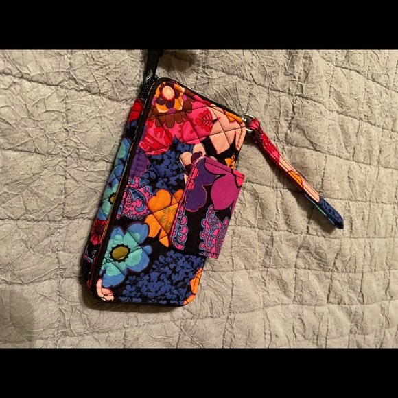 Vera Bradley New - Picture 2 of 3